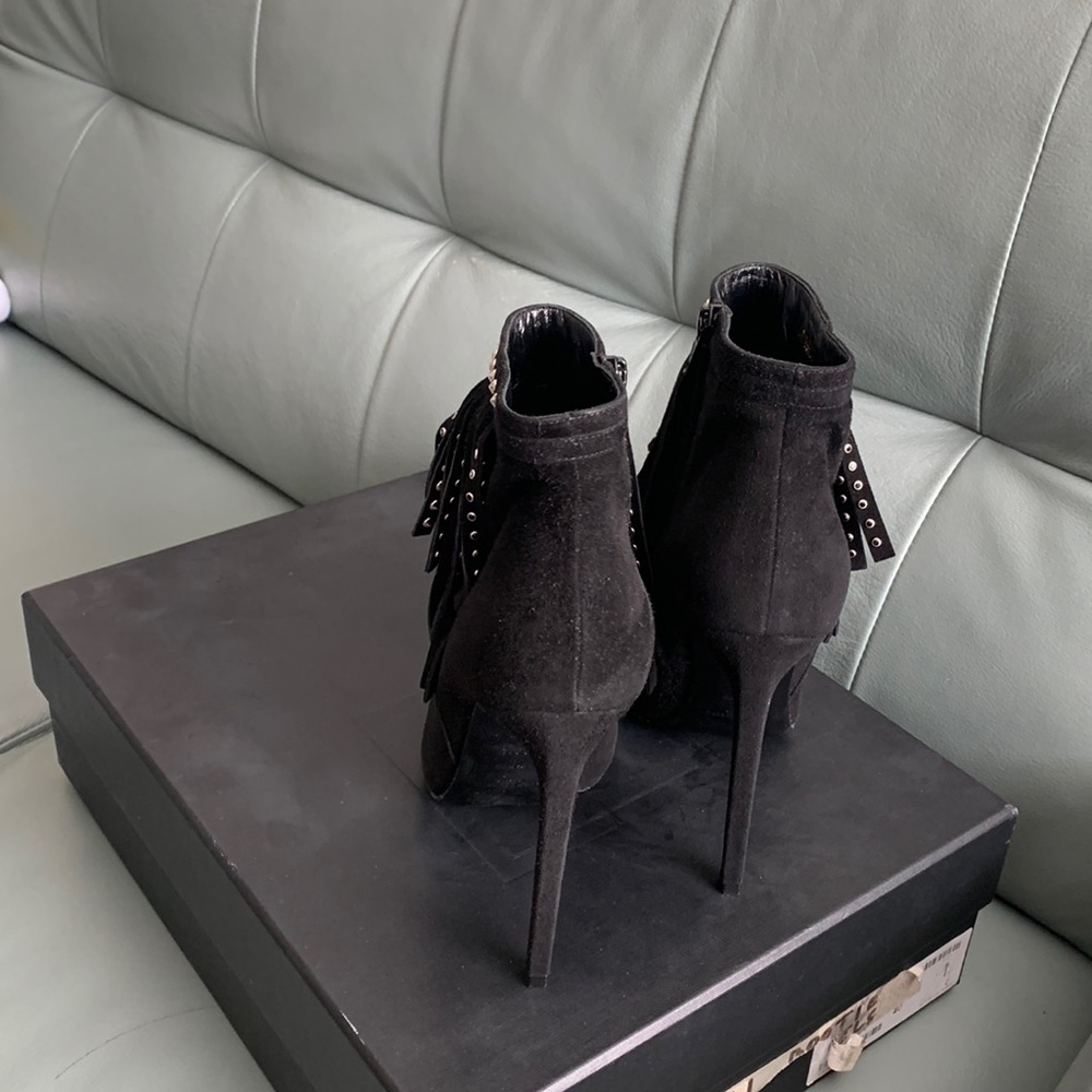 Saint Laurent Black Suede Studded-fringe Bootie - Picture 6 of 15
